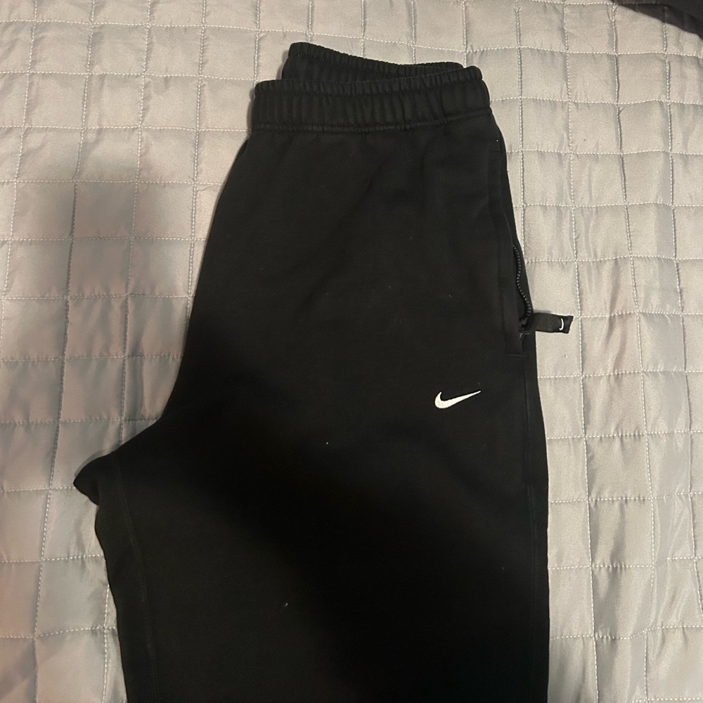 Men’s Nike Solo Swoosh